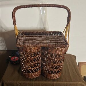 😄Vintage wicket double bottle picnic basket woven